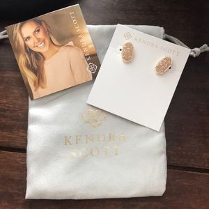 Kendra Scott Ellie Gold Earrings in Sandy Drusy